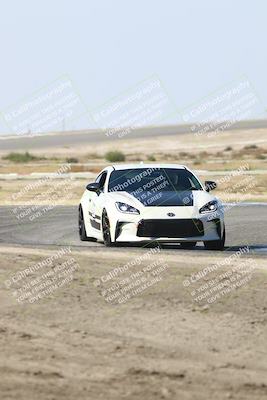 media/Oct-18-2025-Speed Ventures (Sat) [[8b3b7cf525]]/Yellow/Session 3 (Sunset)/